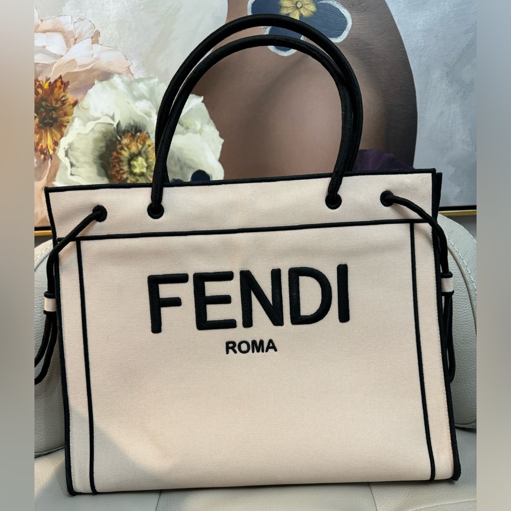Fendi Large Roma Lea Tote Bag.